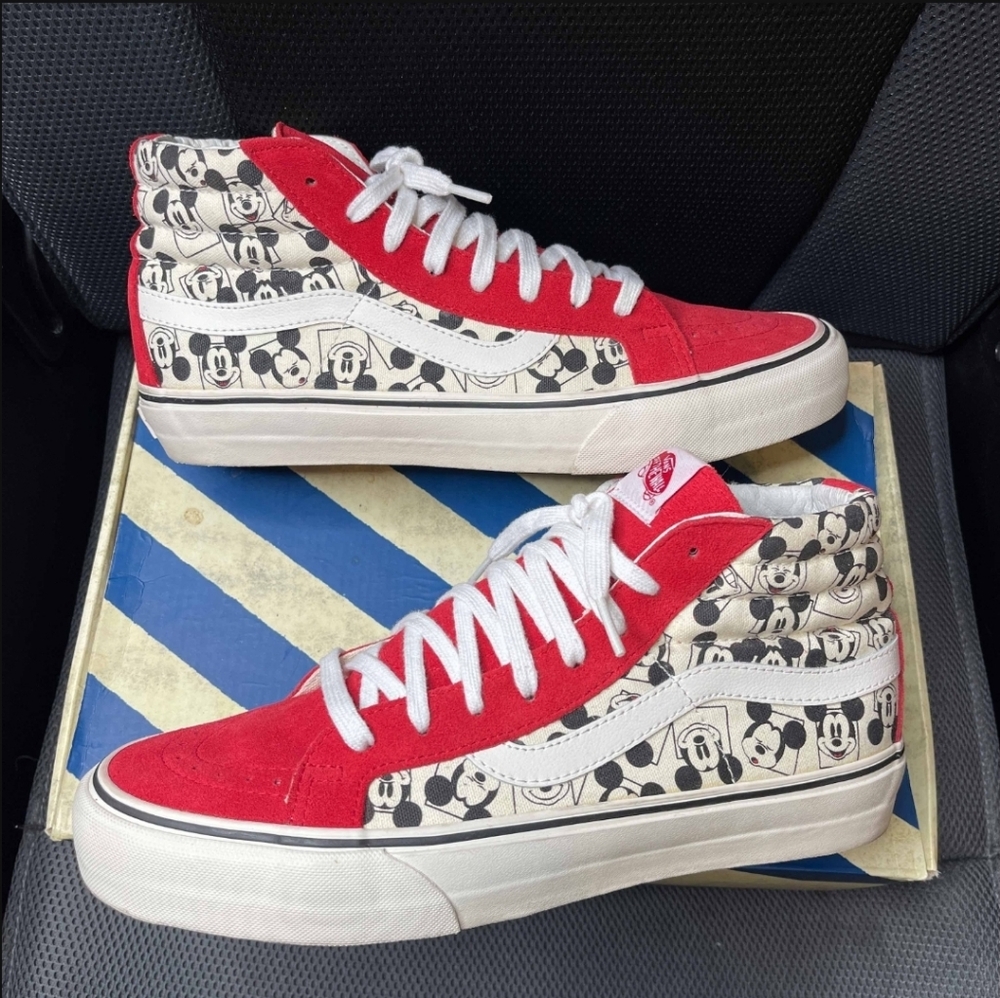 Red High-Top Sneakers Vans OG Sk8-Hi LX VN-0OZE8P1 Size 9.5 Mickey Mouse Disney